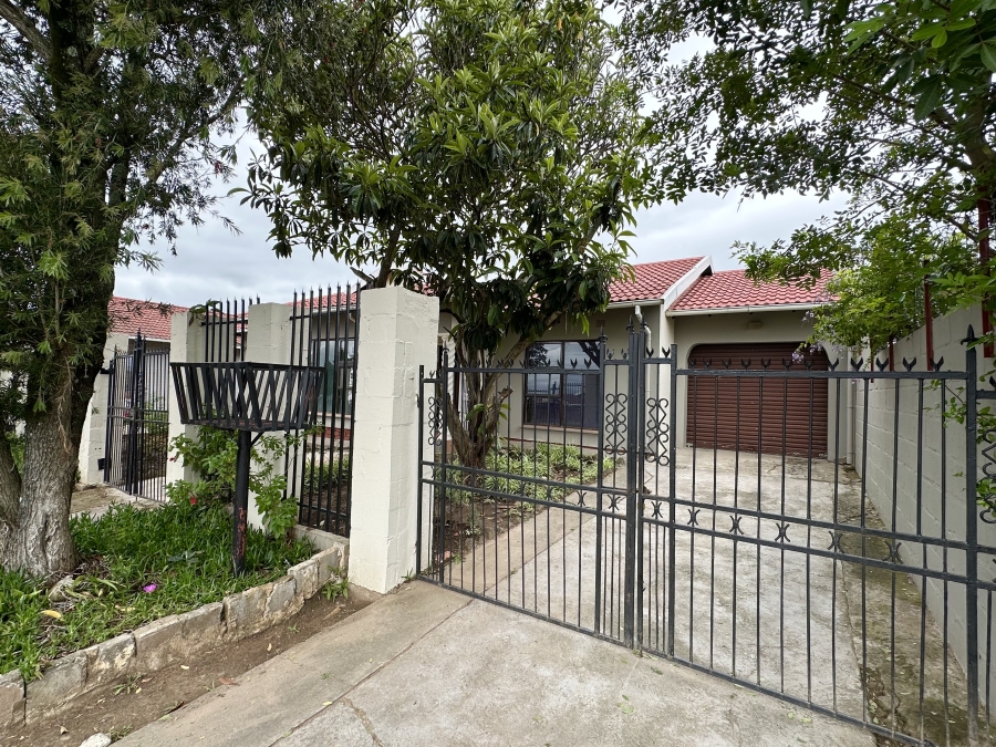 3 Bedroom Property for Sale in Mbuqu Eastern Cape